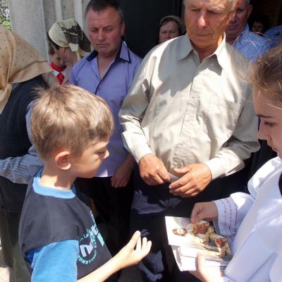 29 iunie: Traian (NT): Hramul comunităţii