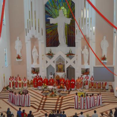 29 iunie: Bacău: Hramul bisericii "Sfinţii Petru şi Paul"