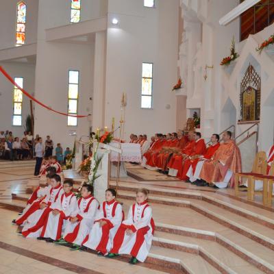 29 iunie: Bacău: Hramul bisericii "Sfinţii Petru şi Paul"