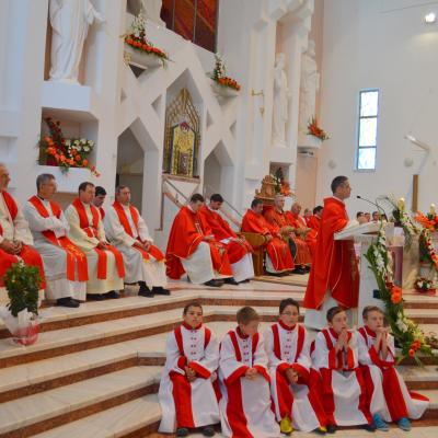 29 iunie: Bacău: Hramul bisericii "Sfinţii Petru şi Paul"