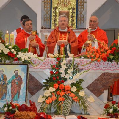 29 iunie: Bacău: Hramul bisericii "Sfinţii Petru şi Paul"