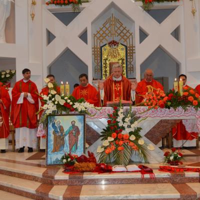 29 iunie: Bacău: Hramul bisericii "Sfinţii Petru şi Paul"