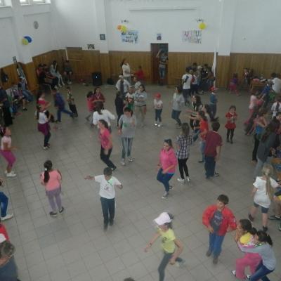 30 iunie şi 6 iulie: Mărgineni: Campus "Vara Împreună" pentru copiii