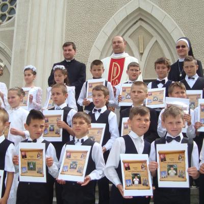 30 iunie - 7 iulie: Gioseni: Campusul "Vara împreună"