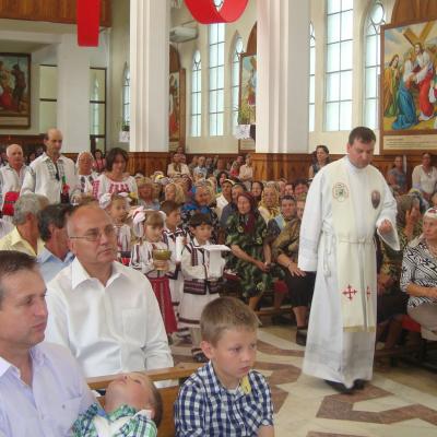 30 iunie - 7 iulie: Gioseni: Campusul "Vara împreună"
