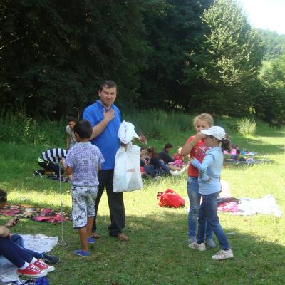30 iunie - 7 iulie: Gioseni: Campusul "Vara împreună"