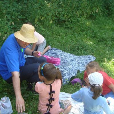 30 iunie - 7 iulie: Gioseni: Campusul "Vara împreună"