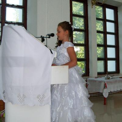 6 iulie: Valea Mică: Prima Sfântă Împărtăşanie