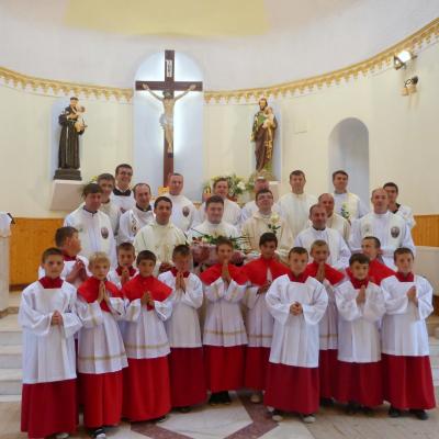 6 iulie: Ploscuţeni: Primiţia părintelui Daniel Ioniţă