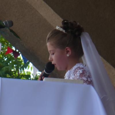 6 iulie: Tuta: Prima Sfântă Împărtăşanie