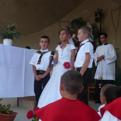 6 iulie: Tuta: Prima Sfântă Împărtăşanie