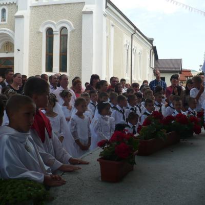 6 iulie: Tuta: Prima Sfântă Împărtăşanie
