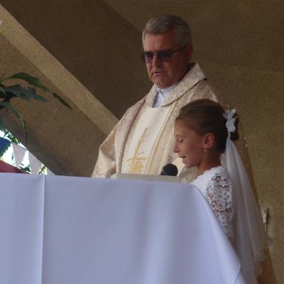 6 iulie: Tuta: Prima Sfântă Împărtăşanie