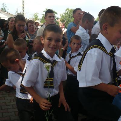 6 iulie: Tuta: Prima Sfântă Împărtăşanie