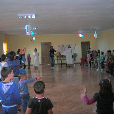 7-13 iulie: Siret: Campusul pentru copii "Secretul adevăratei fericiri"