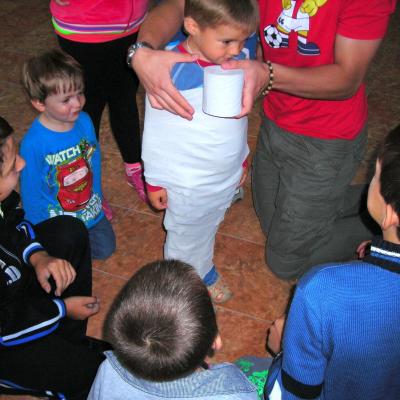 7-13 iulie: Siret: Campusul pentru copii "Secretul adevăratei fericiri"