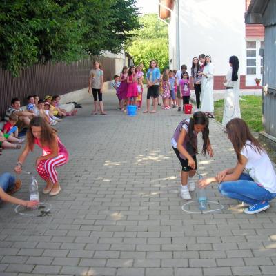 7-13 iulie: Siret: Campusul pentru copii "Secretul adevăratei fericiri"