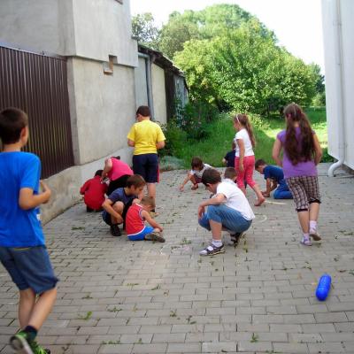 7-13 iulie: Siret: Campusul pentru copii "Secretul adevăratei fericiri"