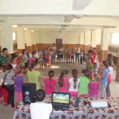 8-10 iulie: Horgeşti: Campus pentru copii