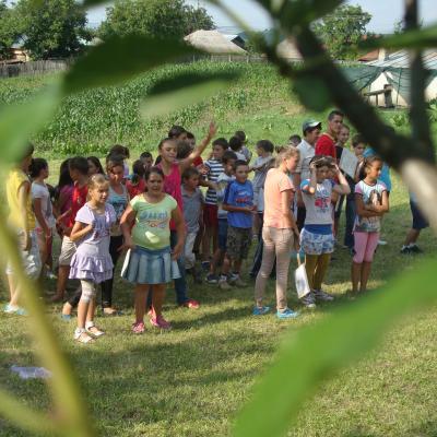 8-10 iulie: Horgeşti: Campus pentru copii