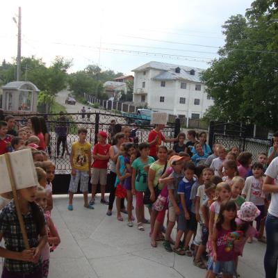 8-10 iulie: Horgeşti: Campus pentru copii