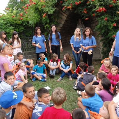 9-13 iulie: Răducăneni: Campus Colorează-ţi viaţa