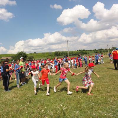 9-13 iulie: Răducăneni: Campus Colorează-ţi viaţa