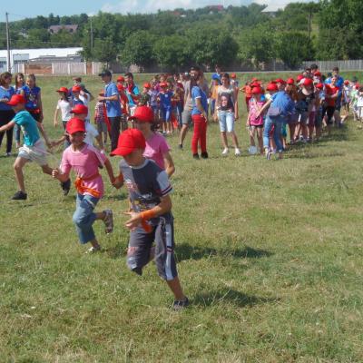 9-13 iulie: Răducăneni: Campus Colorează-ţi viaţa