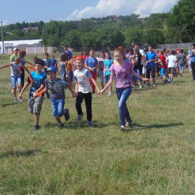 9-13 iulie: Răducăneni: Campus Colorează-ţi viaţa