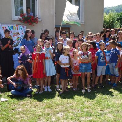 9-13 iulie: Răducăneni: Campus Colorează-ţi viaţa