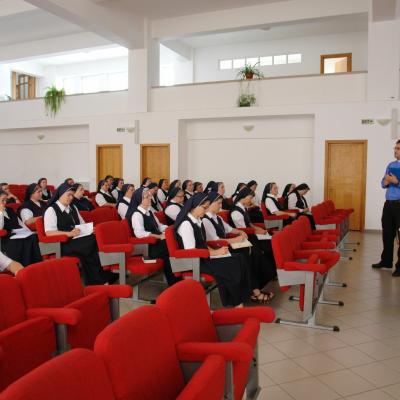 11-18 iulie: Bacău: Exerciţii spirituale pentru surori