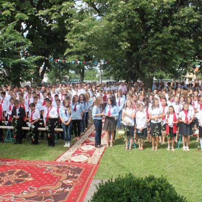 13 iulie: Răchiteni: Conferirea Mirului, o nouă zi de Rusalii