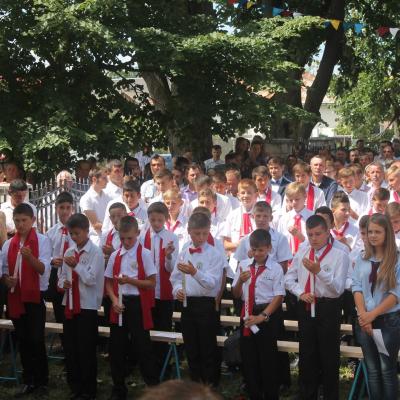 13 iulie: Răchiteni: Conferirea Mirului, o nouă zi de Rusalii