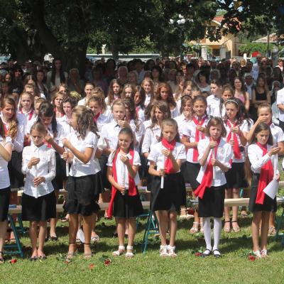 13 iulie: Răchiteni: Conferirea Mirului, o nouă zi de Rusalii