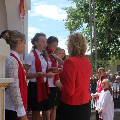 13 iulie: Răchiteni: Conferirea Mirului, o nouă zi de Rusalii