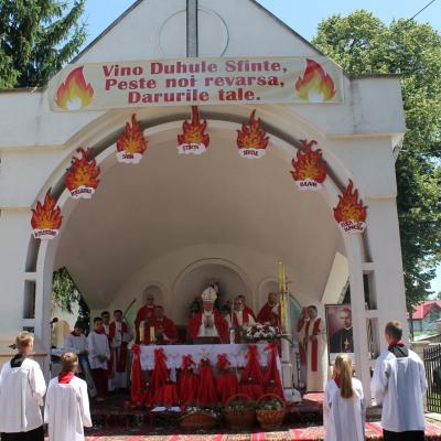 13 iulie: Răchiteni: Conferirea Mirului, o nouă zi de Rusalii