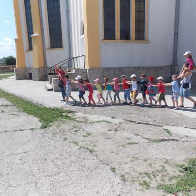 14-20 iulie: Adjudeni: Campus pentru copii