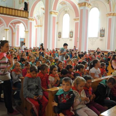 14-19 iulie: Luizi-Călugăra: Campusul "Bucuria, comoara vieţii"
