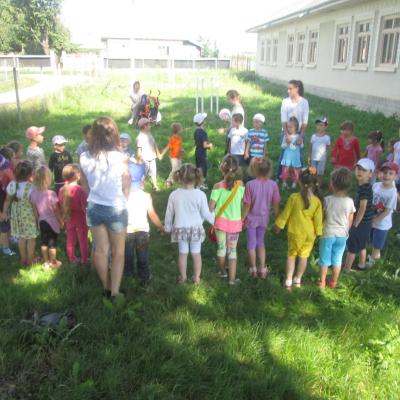 21-27 iulie: Barticeşti: Campusul "Vara împreună"