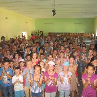 21-27 iulie: Barticeşti: Campusul "Vara împreună"