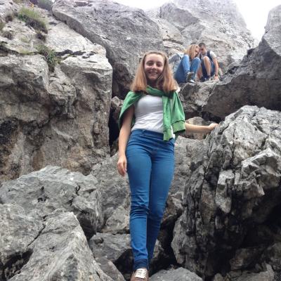 21-25 iulie: Tineri din Iaşi "Sfânta Tereza" în campus la Gura Humorului, cu gândul la fericitul Anton Durcovici