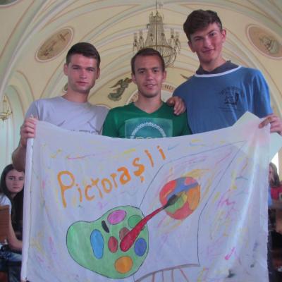 23-27 iulie: Luncaşi: Campusul pentru copii "Colorează-ţi viaţa!"