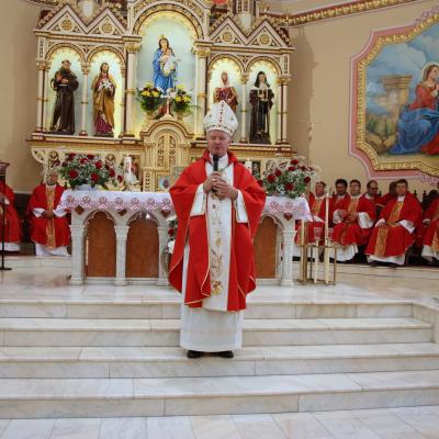 26 iulie: Huşi - Corni: Administrarea sacramentului Mirului