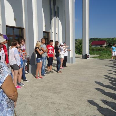 31 iulie - 3 august: Horleşti: Campusul "Colorează-ţi viaţa alături de prieteni"