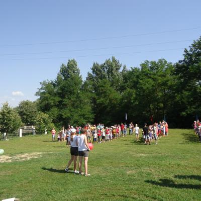 31 iulie - 3 august: Horleşti: Campusul "Colorează-ţi viaţa alături de prieteni"
