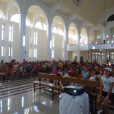 31 iulie - 3 august: Horleşti: Campusul "Colorează-ţi viaţa alături de prieteni"