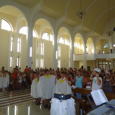 31 iulie - 3 august: Horleşti: Campusul "Colorează-ţi viaţa alături de prieteni"