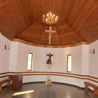 2 august: Hălăuceşti: Sfinţirea capelei mortuare din cimitirul catolic