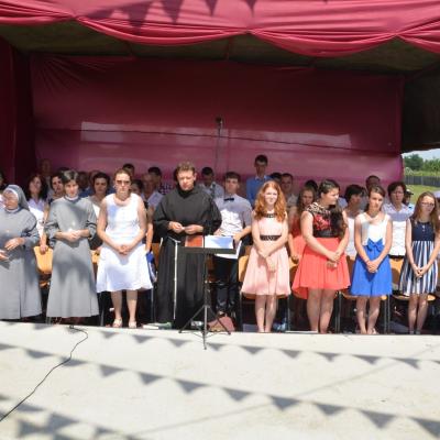 2 august: Hălăuceşti: Sfinţirea capelei mortuare din cimitirul catolic