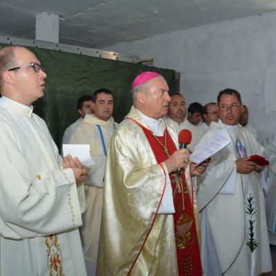 2 august: Hălăuceşti: Sfinţirea capelei mortuare din cimitirul catolic